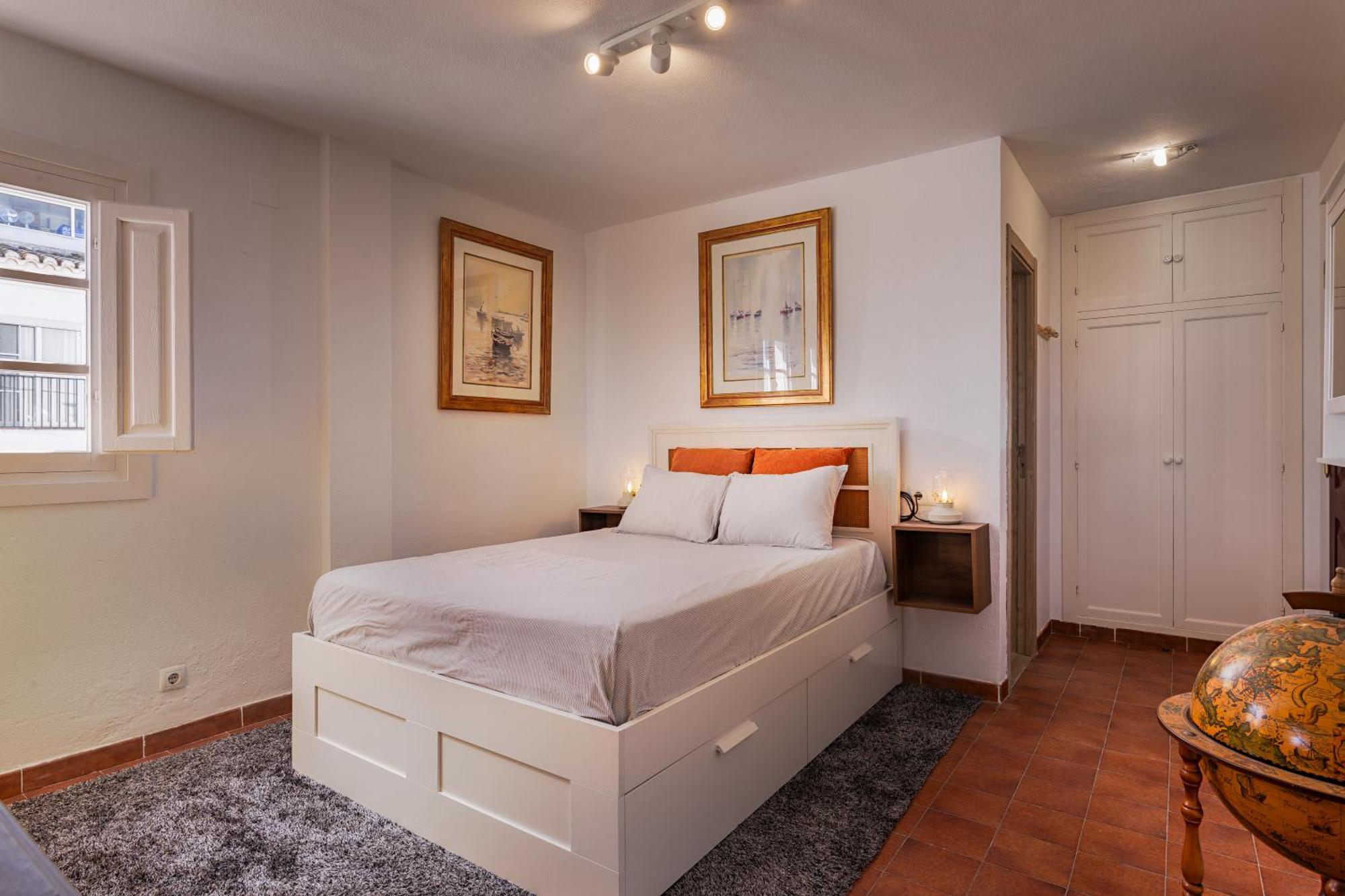 Duquesa Port Studio Apartment - Bright Sunlit Terrace Манилва Экстерьер фото